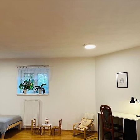 Family-Friendly Prague 5 Stay Bagian luar foto
