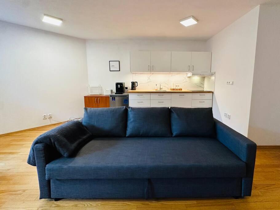 Family-Friendly Prague 5 Stay Bagian luar foto