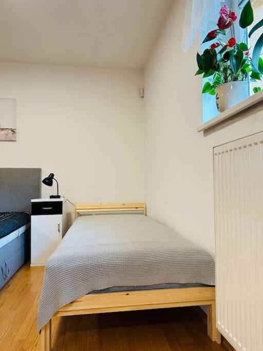 Family-Friendly Prague 5 Stay Bagian luar foto